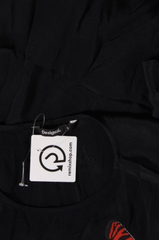 Дамска блуза Desigual, Размер S, Цвят Черен, Цена 61,56 лв.