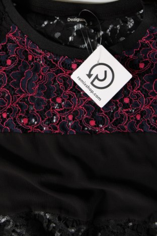 Дамска блуза Desigual, Размер S, Цвят Черен, Цена 108,00 лв.