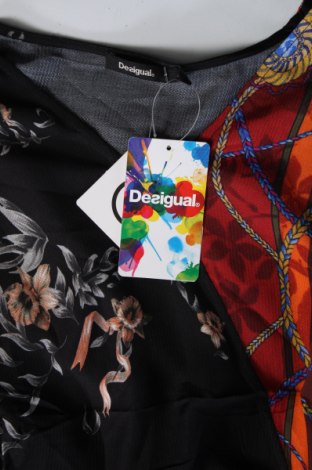 Γυναικεία μπλούζα Desigual, Μέγεθος M, Χρώμα Πολύχρωμο, Τιμή 30,06 €