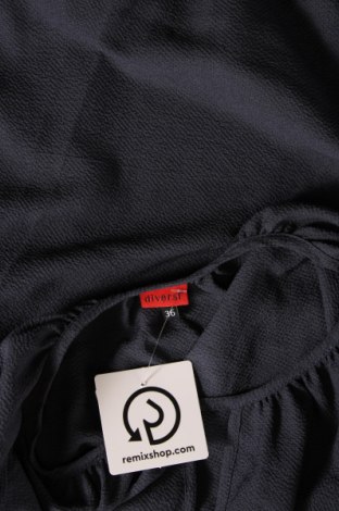 Γυναικεία μπλούζα Diversi, Μέγεθος S, Χρώμα Μπλέ, Τιμή 3,15 €
