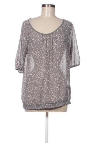 Γυναικεία μπλούζα Esprit, Μέγεθος L, Χρώμα Γκρί, Τιμή 9,18 €