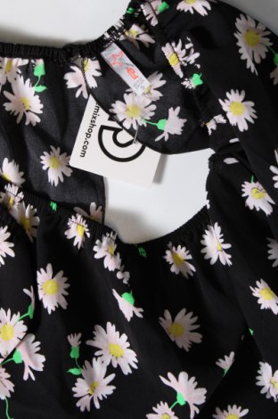 Дамска блуза Fb Sister, Размер S, Цвят Многоцветен, Цена 10,26 лв.