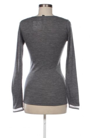 Damen Shirt Femilet, Größe S, Farbe Grau, Preis 39,69 €