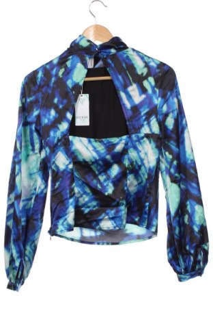 Γυναικεία μπλούζα Guess, Μέγεθος S, Χρώμα Πολύχρωμο, Τιμή 33,40 €