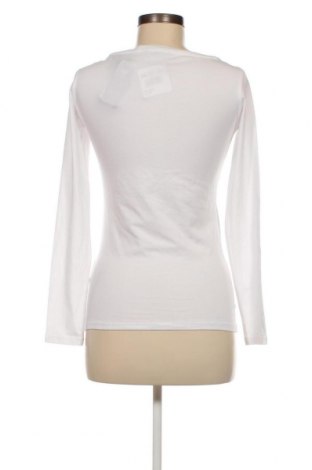 Дамска блуза Guess, Размер S, Цвят Бял, Цена 64,80 лв.