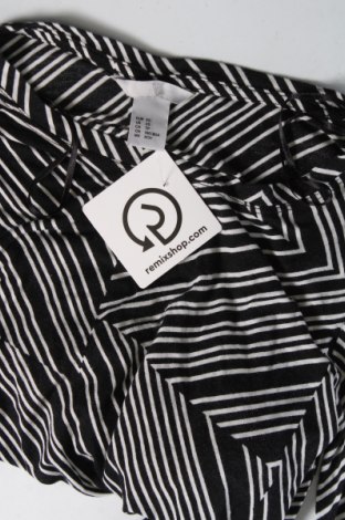 Damen Shirt H&M, Größe XS, Farbe Schwarz, Preis 3,89 €