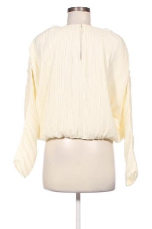 Дамска блуза H&M, Размер S, Цвят Екрю, Цена 3,04 лв.