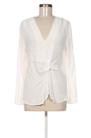 Дамска блуза In Wear, Размер M, Цвят Екрю, Цена 48,00 лв.