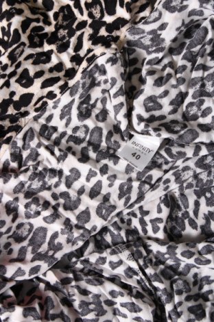 Дамска блуза Infinity Woman, Размер M, Цвят Многоцветен, Цена 5,70 лв.