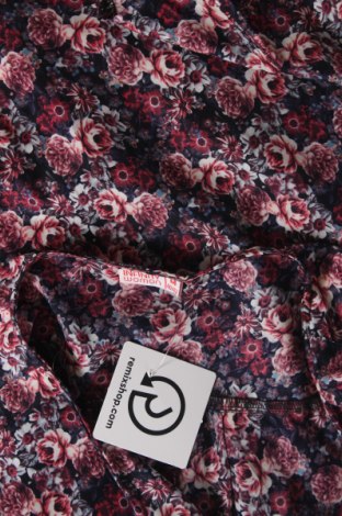Дамска блуза Infinity Woman, Размер M, Цвят Многоцветен, Цена 6,08 лв.