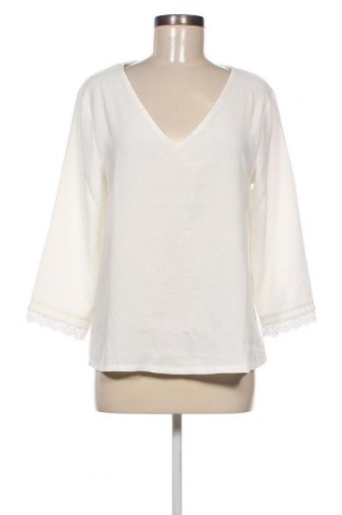 Damen Shirt Irl, Größe M, Farbe Weiß, Preis € 5,27