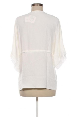 Дамска блуза Irl, Размер L, Цвят Бял, Цена 31,00 лв.