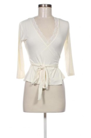 Дамска блуза Irl, Размер XS, Цвят Екрю, Цена 4,65 лв.