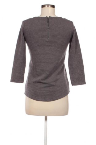 Дамска блуза Jacqueline De Yong, Размер XS, Цвят Сив, Цена 3,04 лв.