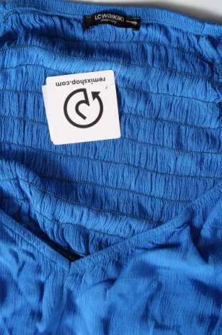 Damen Shirt LC Waikiki, Größe M, Farbe Blau, Preis 6,23 €