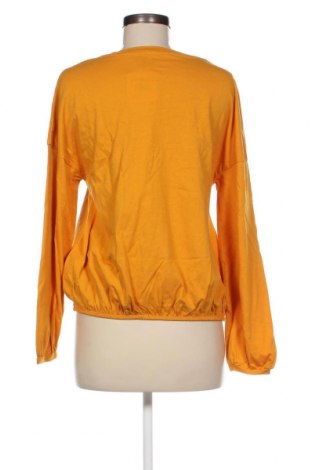 Γυναικεία μπλούζα Lefties, Μέγεθος S, Χρώμα Κίτρινο, Τιμή 3,36 €