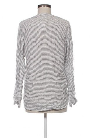 Дамска блуза Liberty, Размер XL, Цвят Бял, Цена 13,60 лв.