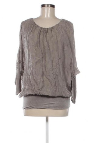 Дамска блуза Made In Italy, Размер M, Цвят Сив, Цена 9,50 лв.