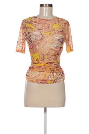 Дамска блуза Marciano by Guess, Размер S, Цвят Многоцветен, Цена 80,50 лв.