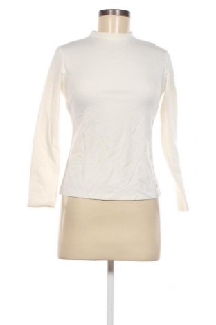 Дамска блуза Mohito, Размер XS, Цвят Бял, Цена 7,60 лв.