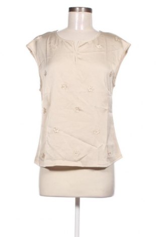 Γυναικεία μπλούζα Molly Bracken, Μέγεθος M, Χρώμα Εκρού, Τιμή 8,33 €