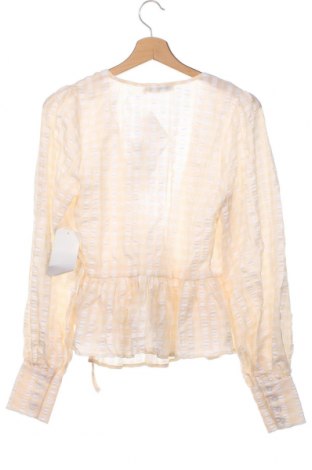 Дамска блуза NA-KD, Размер S, Цвят Екрю, Цена 23,10 лв.