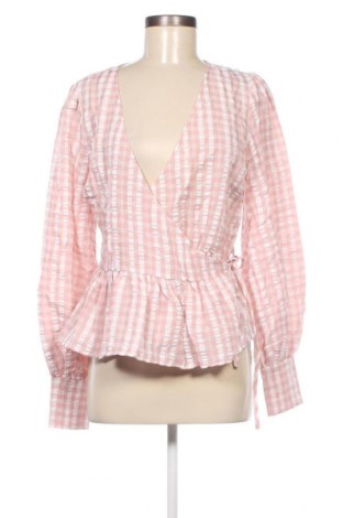 Дамска блуза NA-KD, Размер M, Цвят Розов, Цена 15,40 лв.