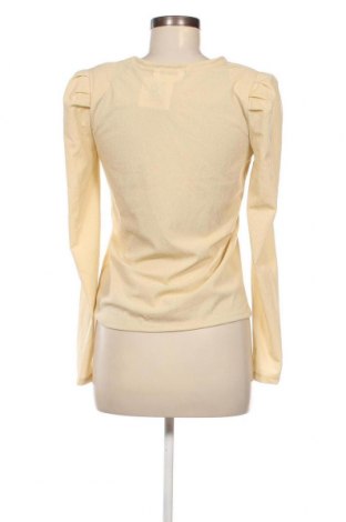 Дамска блуза Naf Naf, Размер M, Цвят Екрю, Цена 26,95 лв.
