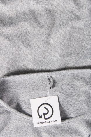 Γυναικεία μπλούζα ONLY, Μέγεθος XS, Χρώμα Γκρί, Τιμή 3,71 €