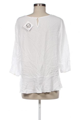Damen Shirt Opus, Größe M, Farbe Weiß, Preis € 9,35