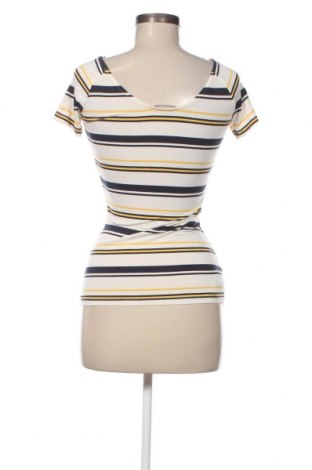 Γυναικεία μπλούζα Orsay, Μέγεθος S, Χρώμα Λευκό, Τιμή 5,40 €