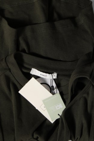 Дамска блуза Pigalle by ONLY, Размер M, Цвят Зелен, Цена 18,40 лв.
