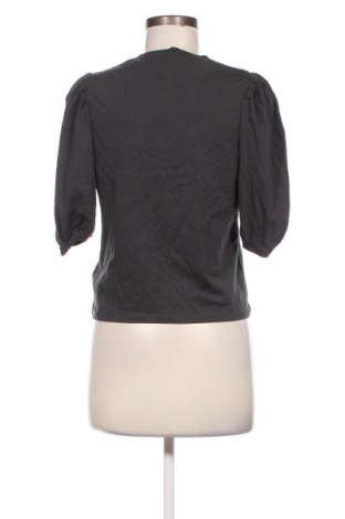 Дамска блуза Pimkie, Размер XS, Цвят Сив, Цена 8,17 лв.