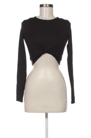 Дамска блуза Pull&Bear, Размер S, Цвят Черен, Цена 8,55 лв.