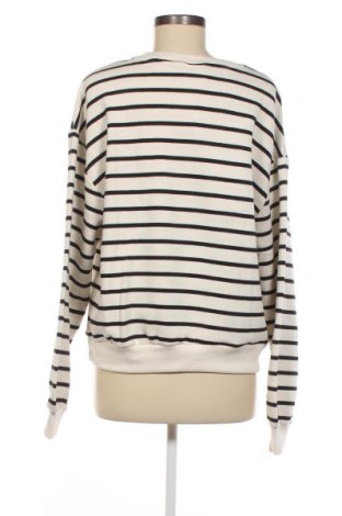 Damen Shirt Pull&Bear, Größe XS, Farbe Weiß, Preis 11,67 €