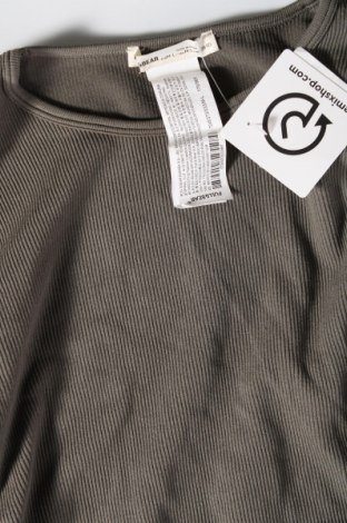 Damen Shirt Pull&Bear, Größe M, Farbe Grün, Preis 6,55 €
