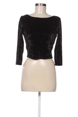 Дамска блуза Pull&Bear, Размер L, Цвят Черен, Цена 11,14 лв.