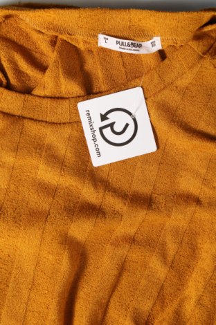 Дамска блуза Pull&Bear, Размер L, Цвят Жълт, Цена 15,66 лв.