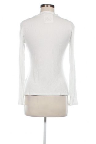 Дамска блуза S.Oliver, Размер M, Цвят Бял, Цена 13,60 лв.
