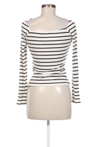 Γυναικεία μπλούζα Sinsay, Μέγεθος M, Χρώμα Λευκό, Τιμή 9,72 €