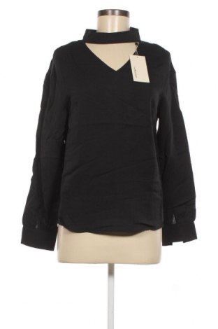 Дамска блуза The Korner, Размер M, Цвят Черен, Цена 11,55 лв.