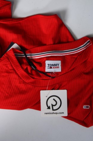 Bluză de femei Tommy Jeans, Mărime L, Culoare Roșu, Preț 158,88 Lei