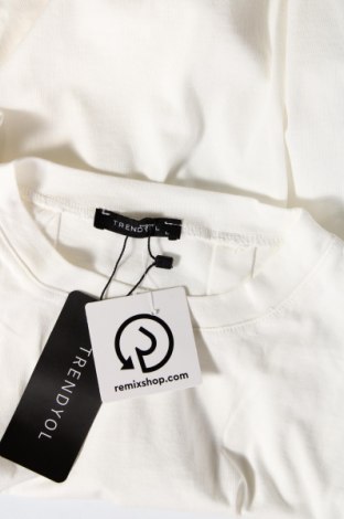 Γυναικεία μπλούζα Trendyol, Μέγεθος L, Χρώμα Λευκό, Τιμή 13,89 €