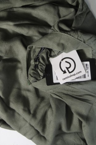 Damen Shirt Trendyol, Größe S, Farbe Grün, Preis 5,95 €