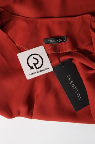 Bluză de femei Trendyol, Mărime S, Culoare Roșu, Preț 37,99 Lei