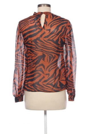 Дамска блуза Trendyol, Размер XS, Цвят Многоцветен, Цена 23,10 лв.