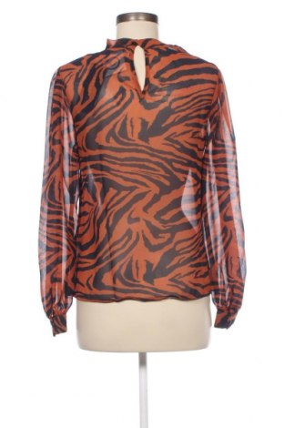 Дамска блуза Trendyol, Размер S, Цвят Многоцветен, Цена 23,10 лв.