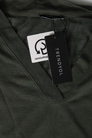 Γυναικεία μπλούζα Trendyol, Μέγεθος XL, Χρώμα Πράσινο, Τιμή 11,91 €