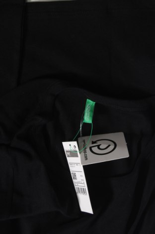 Дамска блуза United Colors Of Benetton, Размер M, Цвят Черен, Цена 42,35 лв.