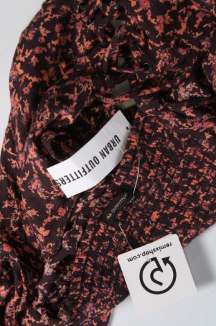 Γυναικεία μπλούζα Urban Classics, Μέγεθος XS, Χρώμα Πολύχρωμο, Τιμή 11,46 €